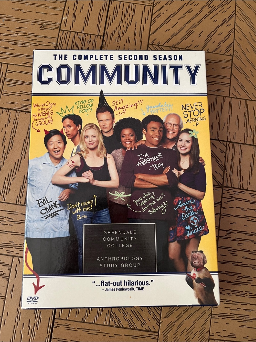 Sony Community: The Complete Second Season — Yellow & Blue Cover